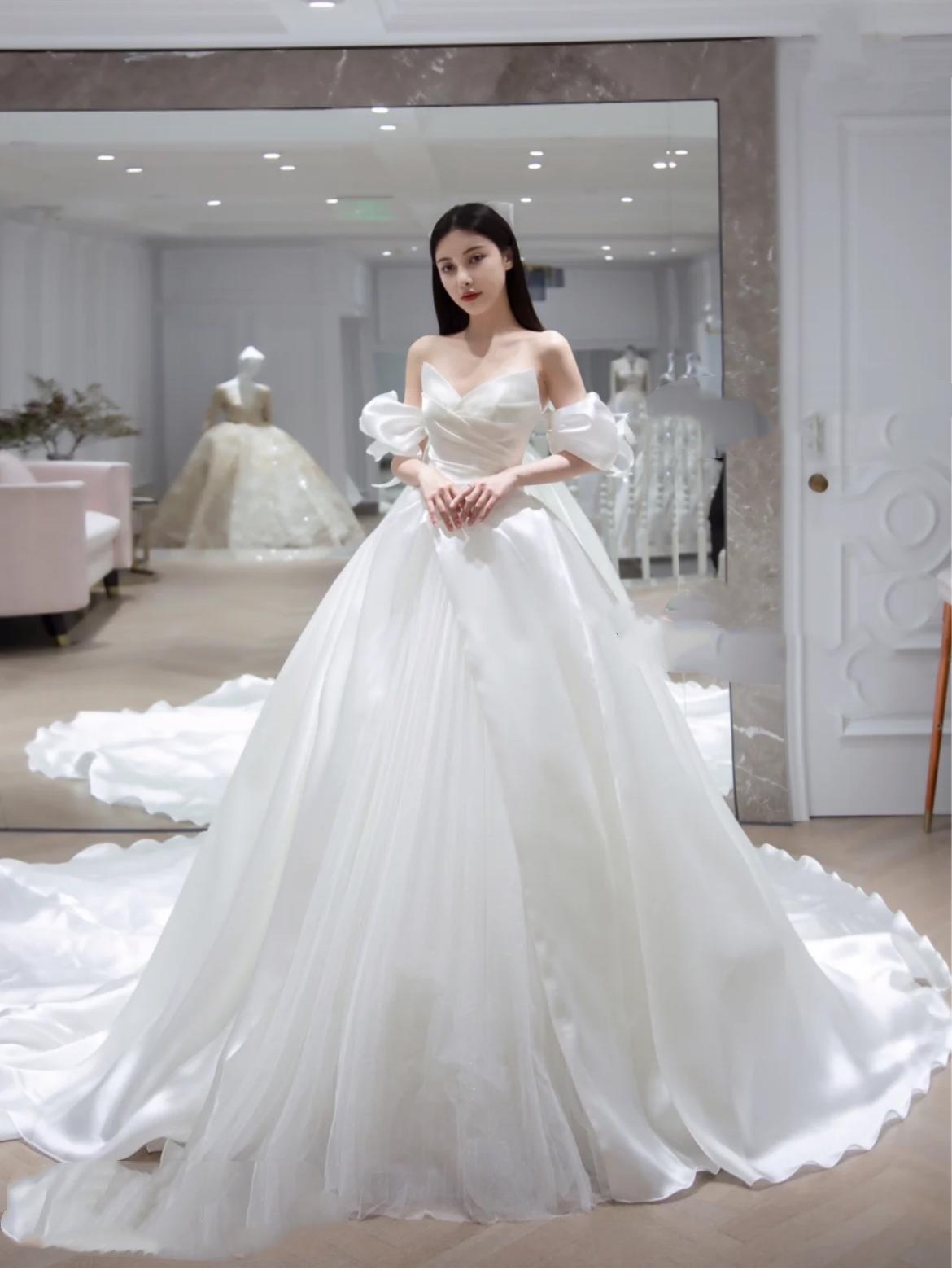 【超值套餐】3件套租赁 送伴娘服