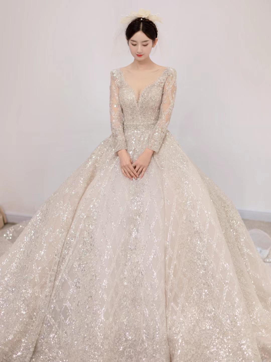 【25品牌重工大拖尾】奢华主纱+秀禾+礼服+跟妆