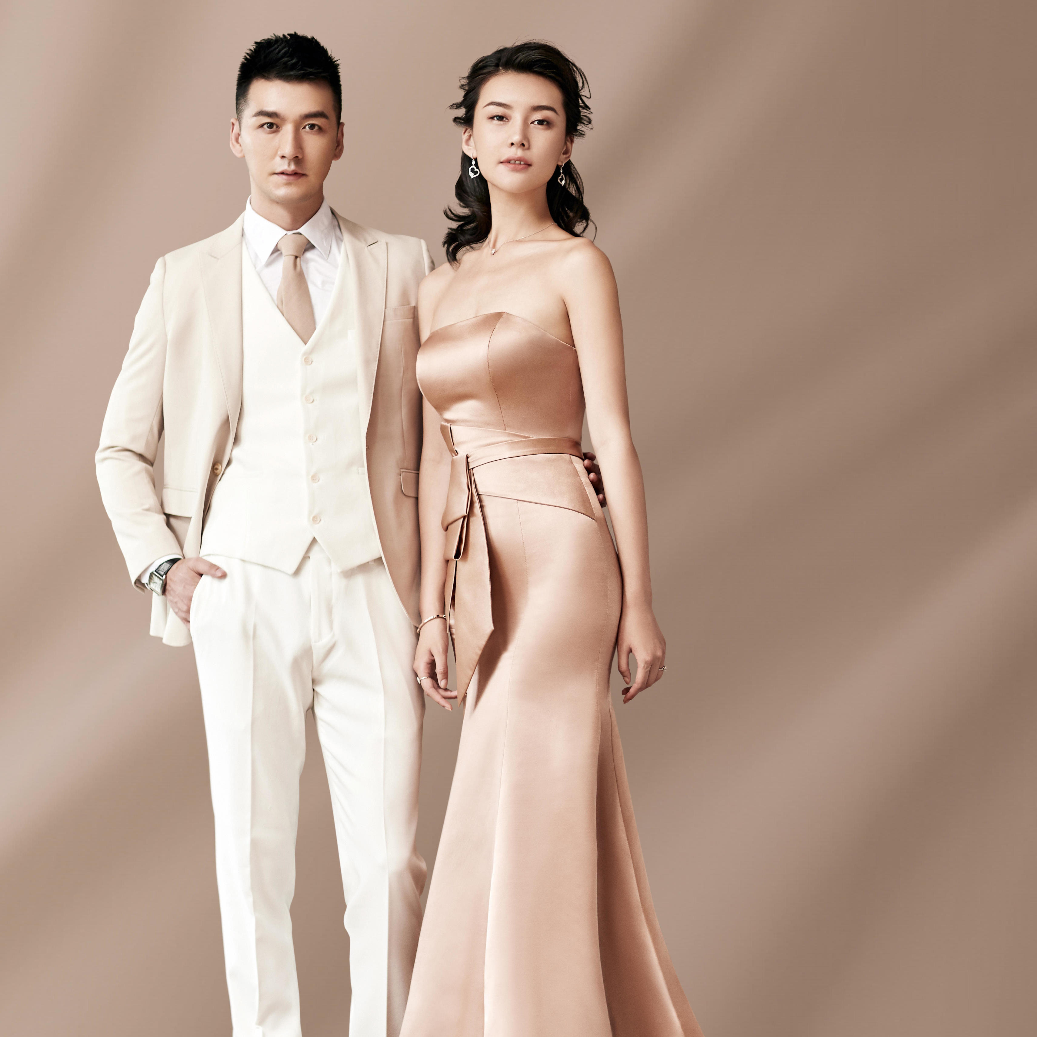 結(jié)婚證件照 免費(fèi)拍攝尋找中