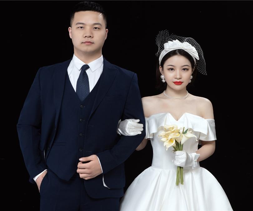 你满身星月静栖，也赢我一生爱意。