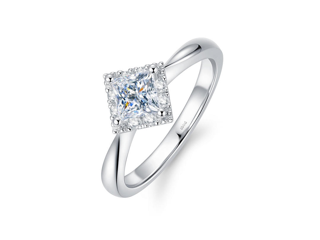 圣环-白18K金钻石戒指