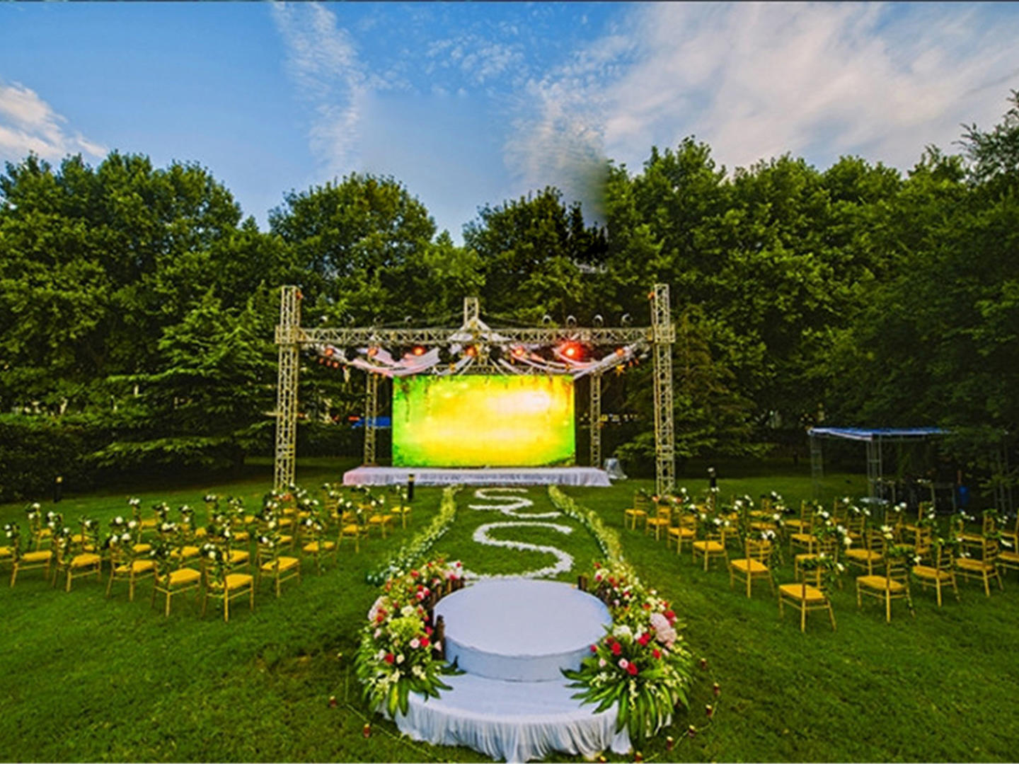 【左一知道】你愿意嫁给我吗