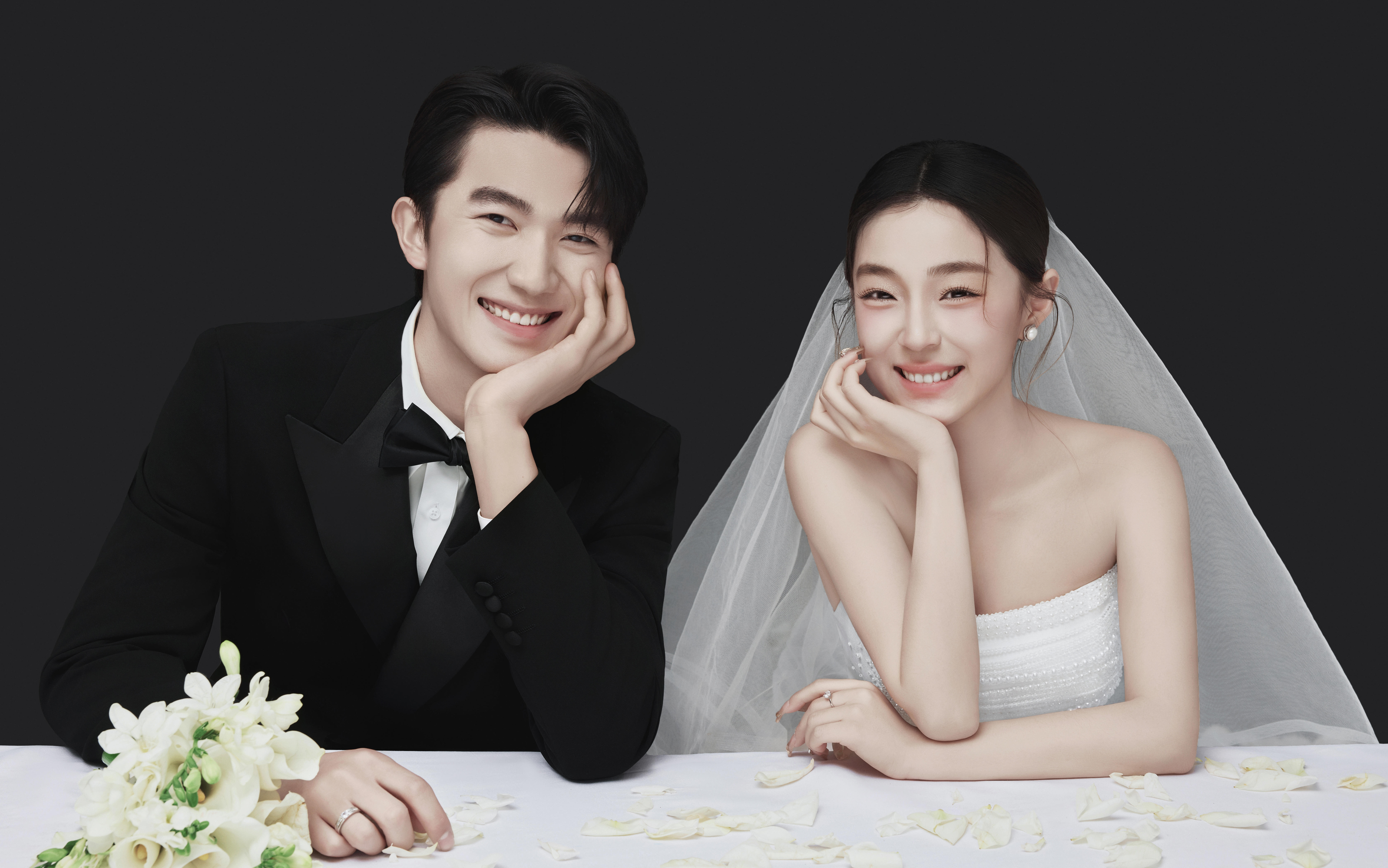 糟糕心動啦??這就是我理想中的極簡風(fēng)婚紗照