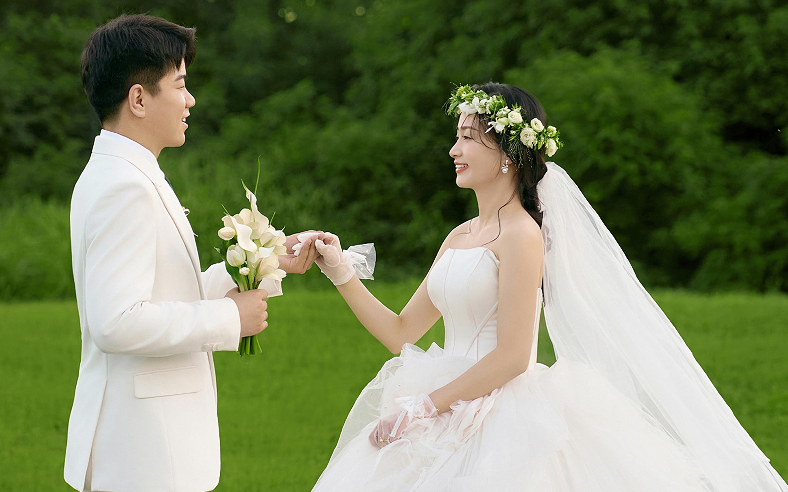 【施华洛摄影】✨温柔又治愈的草坪婚纱照