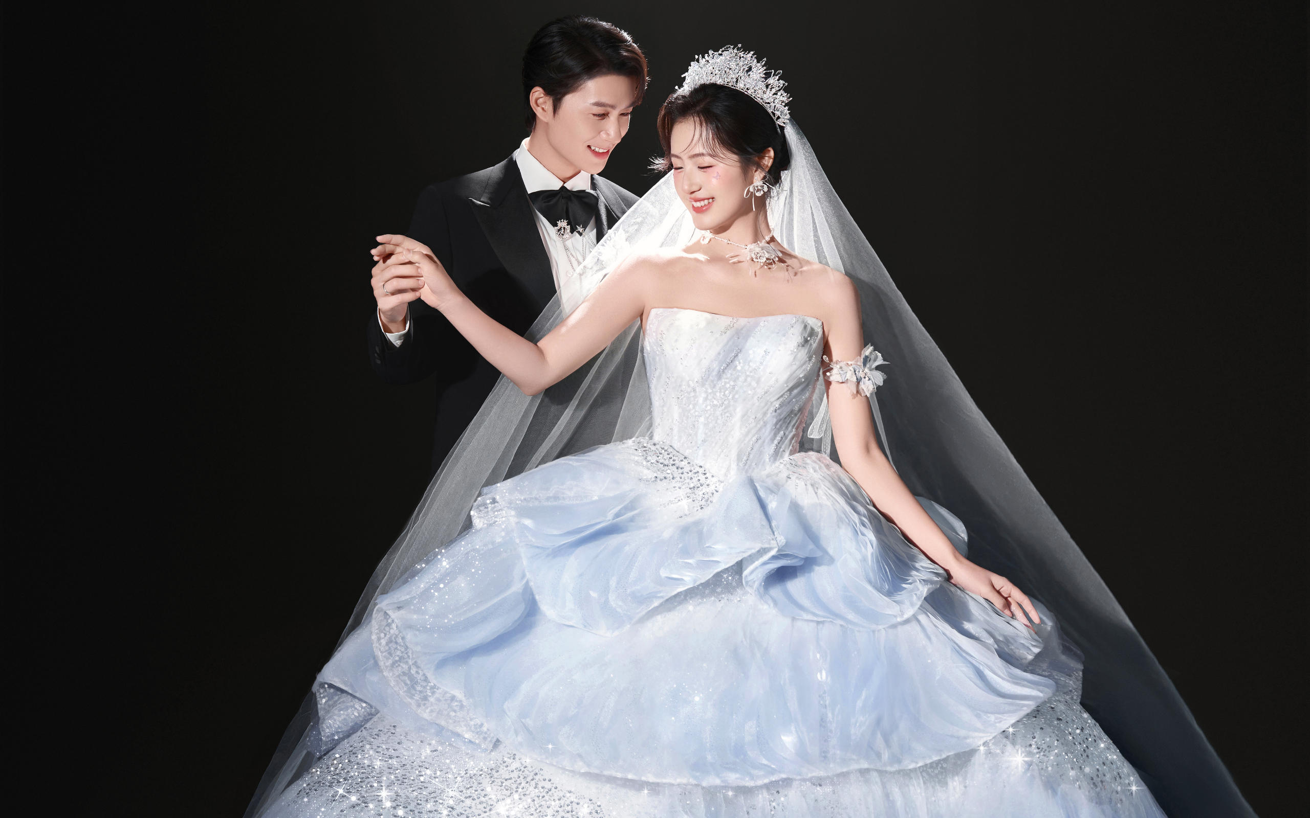 谁说韩式婚纱照千篇一律❓轻奢款直接封神❗️