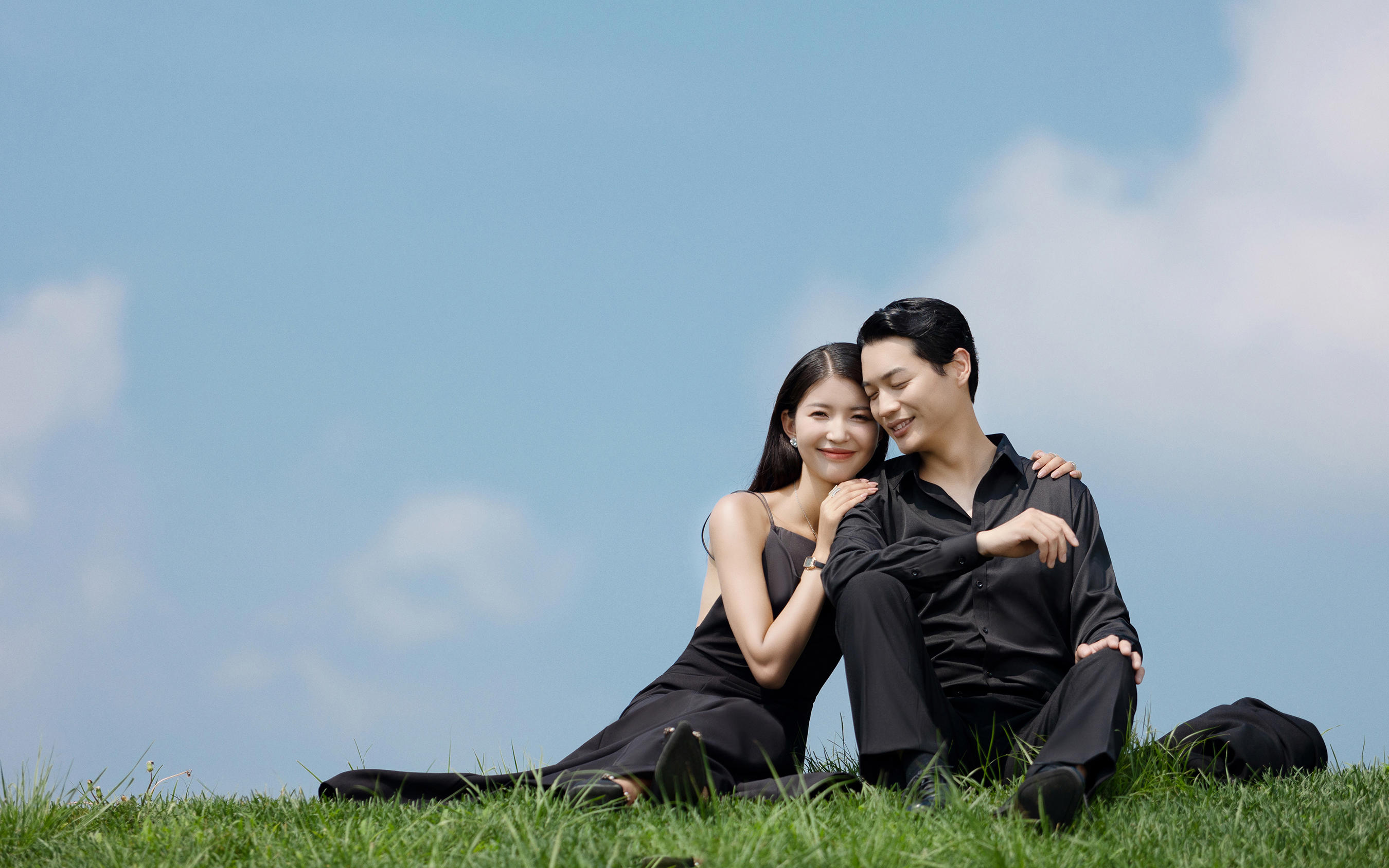 【新人必選】草坪婚紗照  邂逅自然間的純粹愛意
