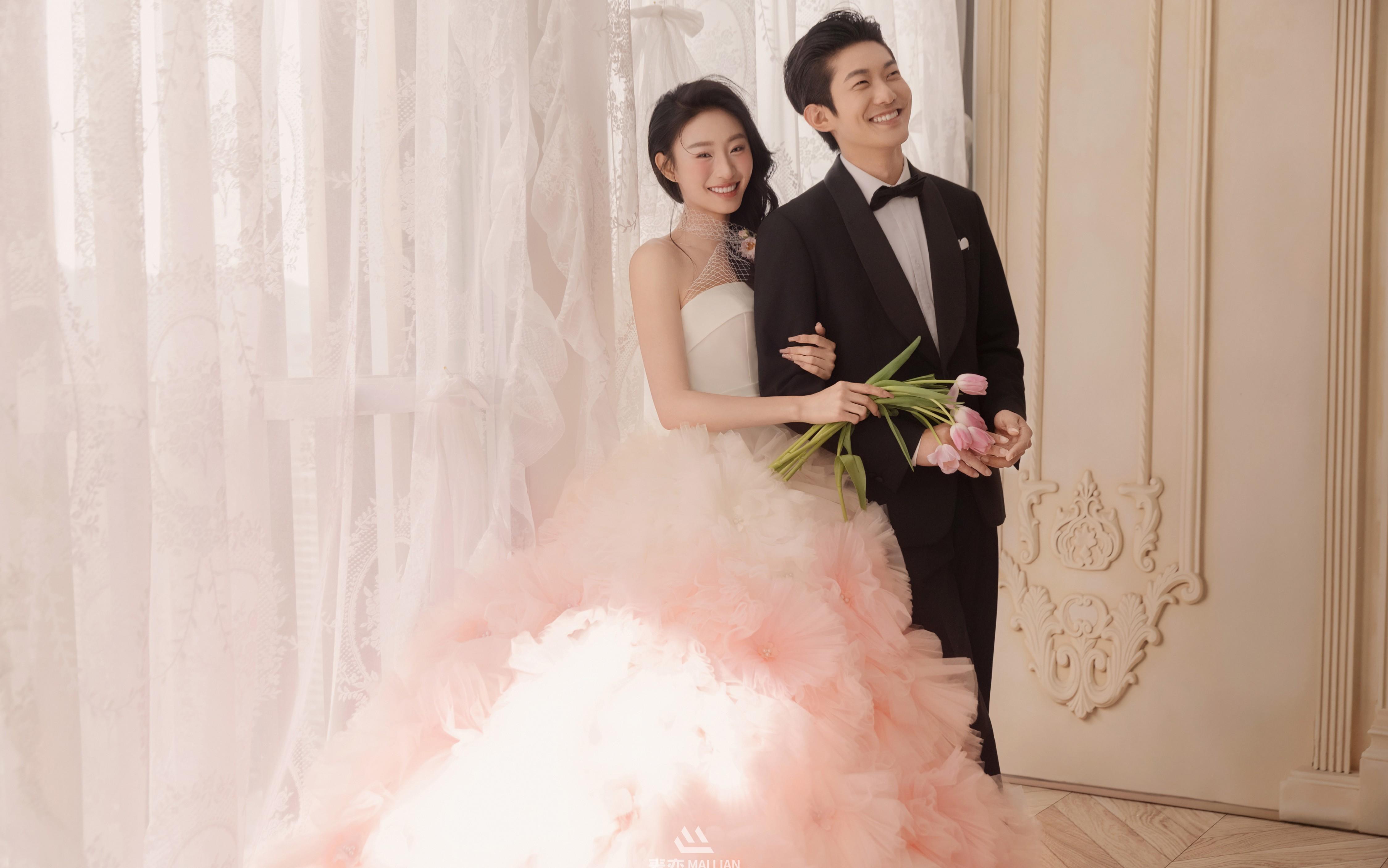 婚纱照被拍成了童话里的花仙子🌷甜蜜满分