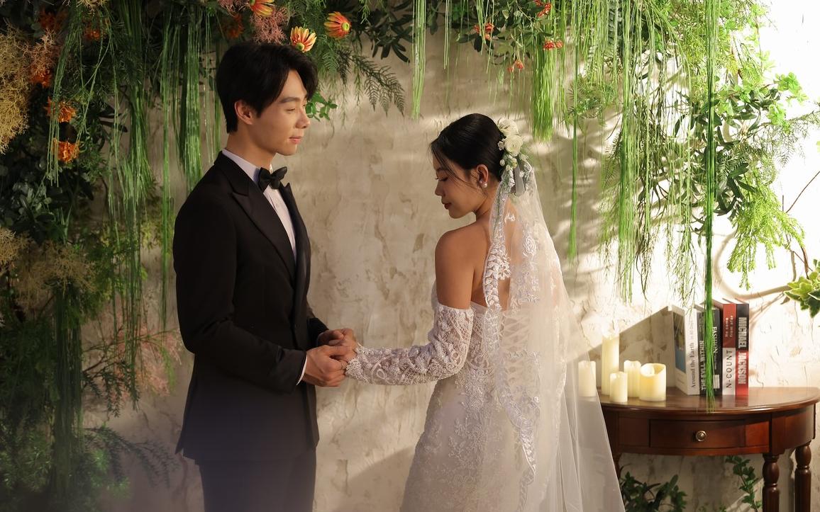 小众控必拍风格—花房复古婚纱照