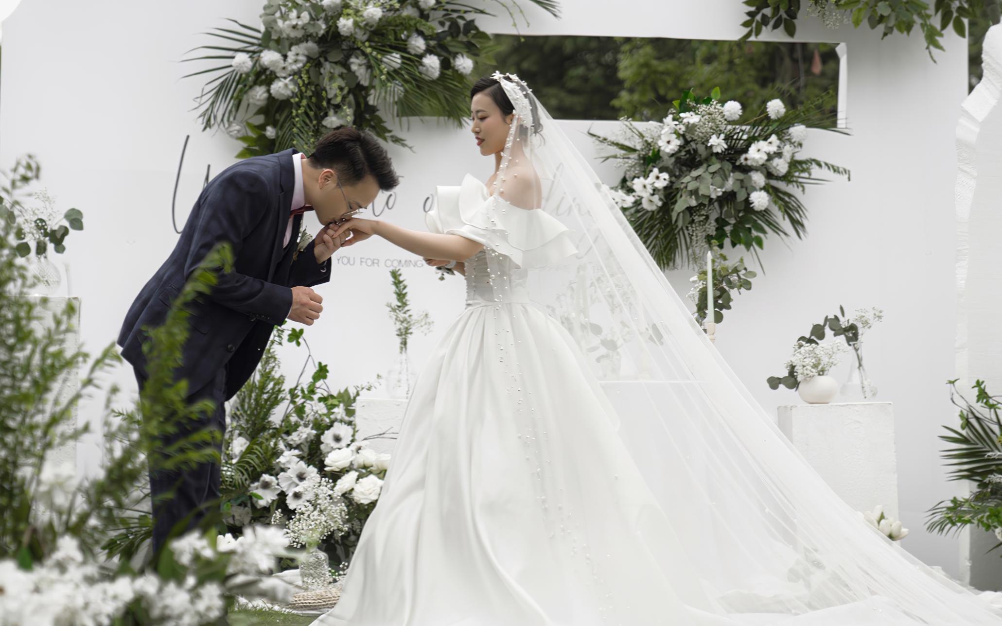 射洪婚礼  户外婚礼 白绿色婚礼