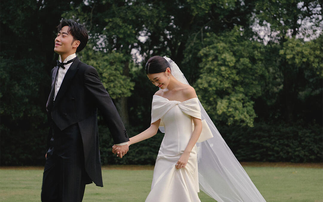 松弛感森系，自然又随性的草坪婚纱照