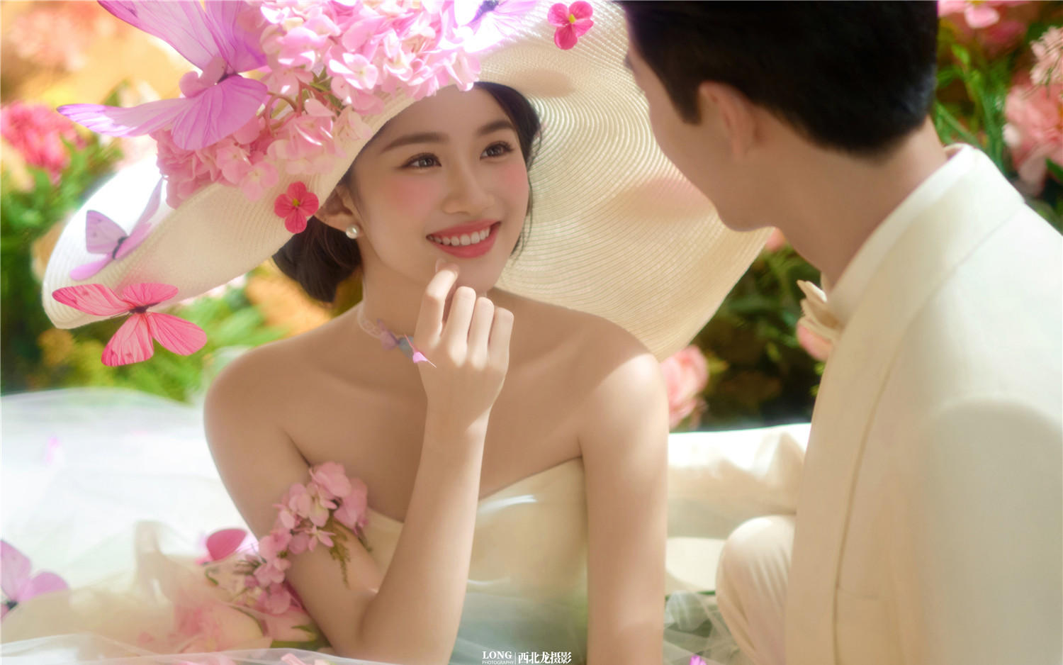 【西北龙摄影】法式花房公主风婚纱照