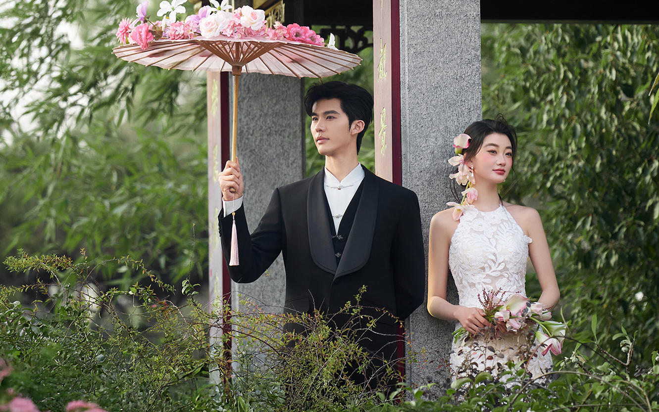 新中式園林花傘婚紗照