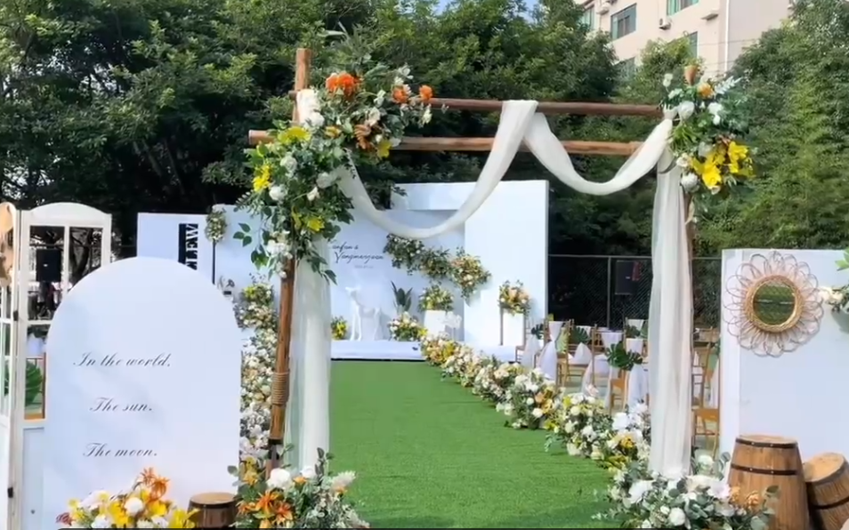 春風(fēng)十里白綠森系清新婚禮