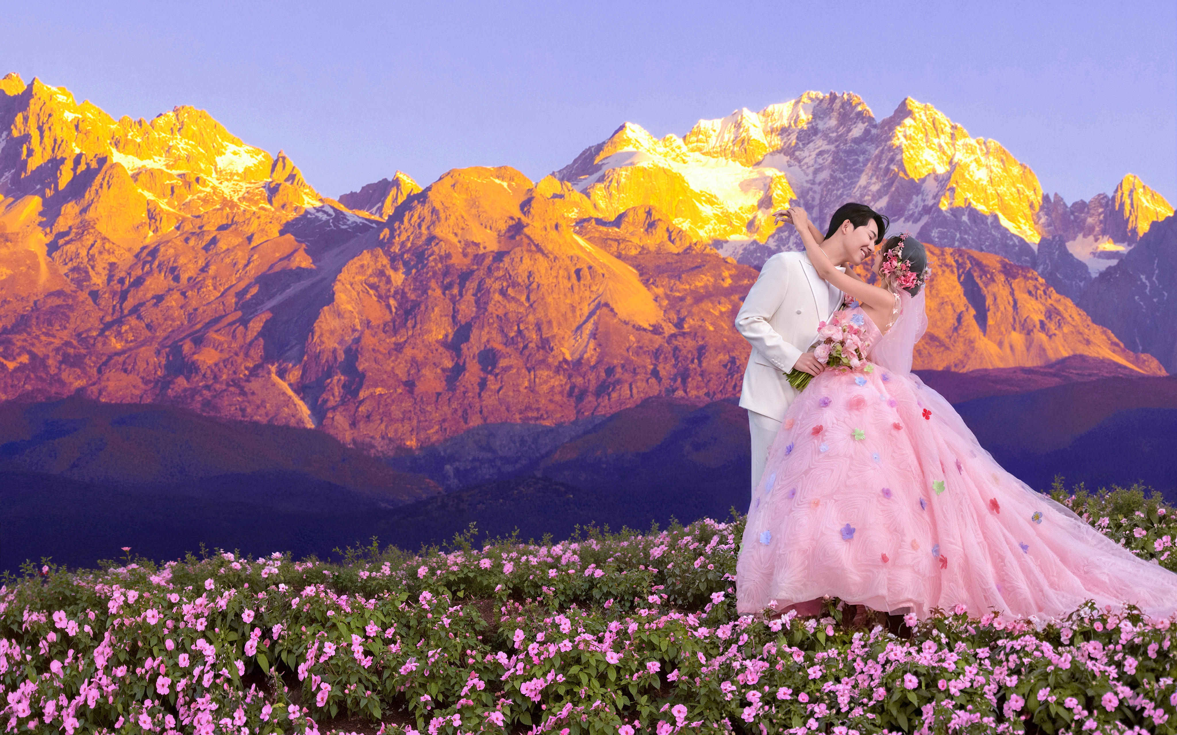 花见金山｜在丽江花海见证众神苏醒瞬间