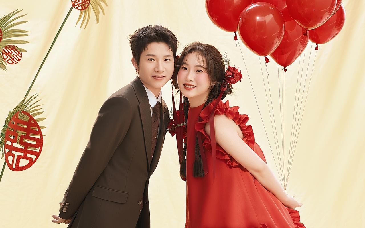 新中式甜妹婚纱照｜在镜头里上演我们的高甜偶像剧！