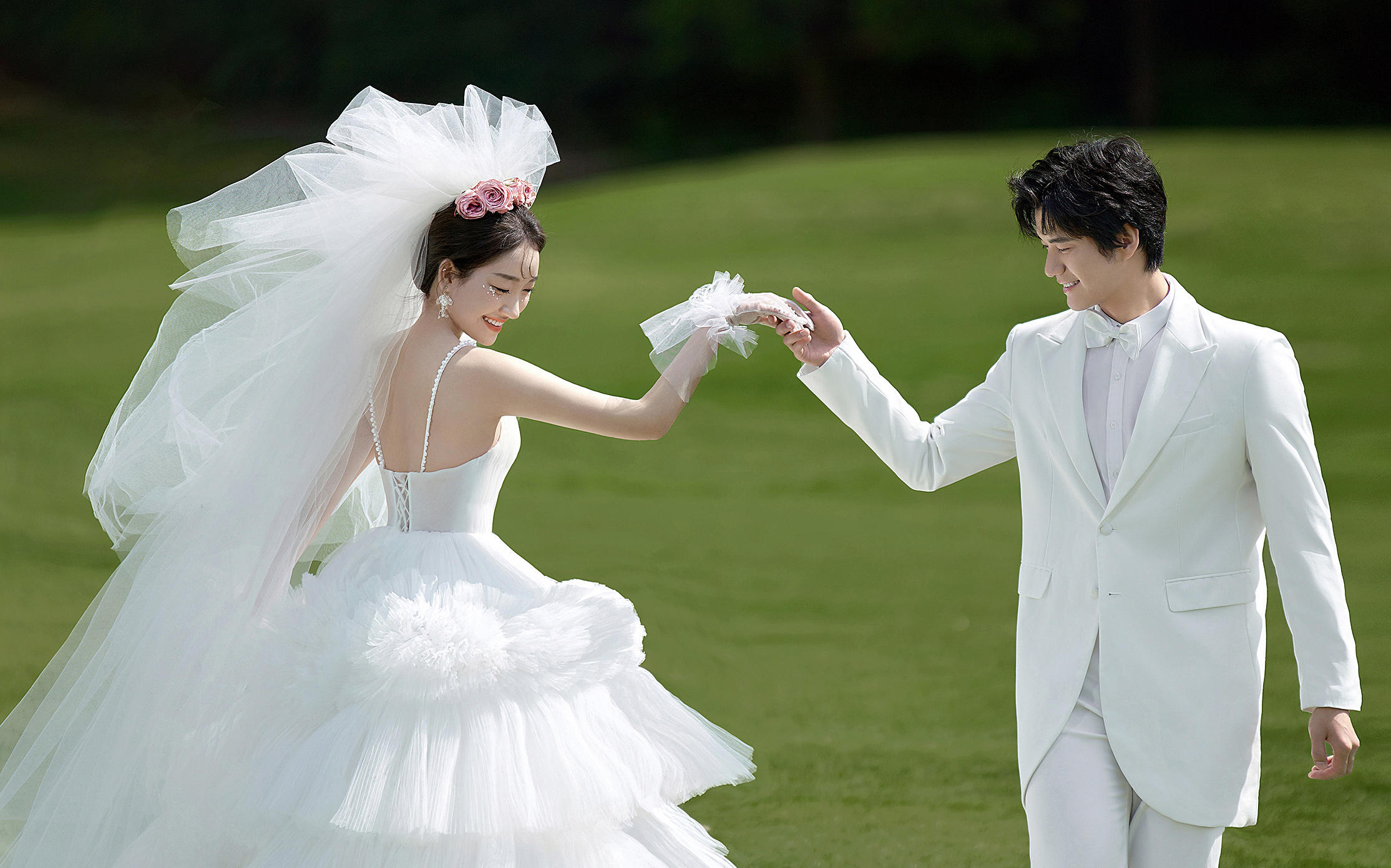 我心目中的公主??女生一定要拍的草坪