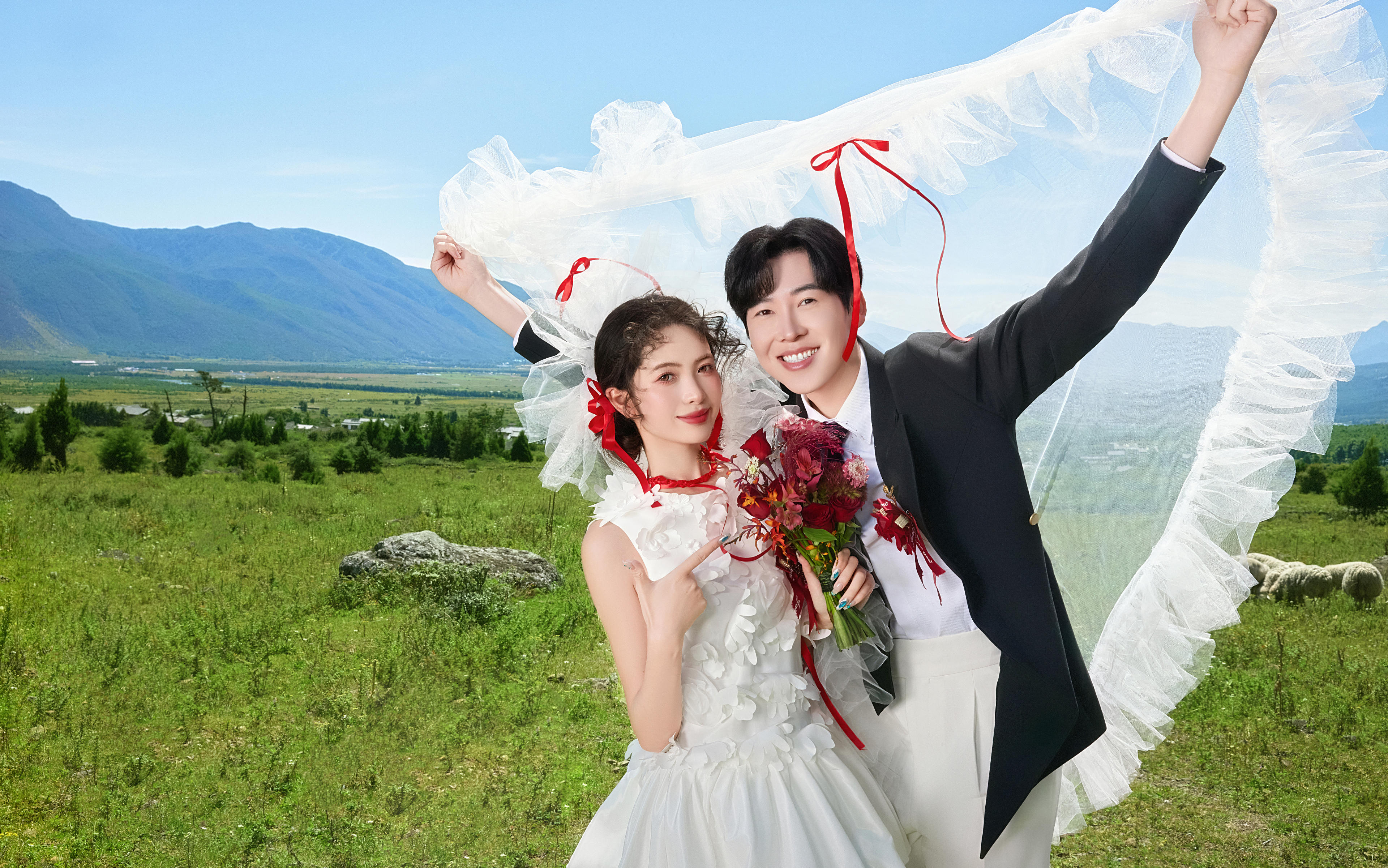 丽江玉湖公路草坪🌿 雪山下的治愈婚纱照
