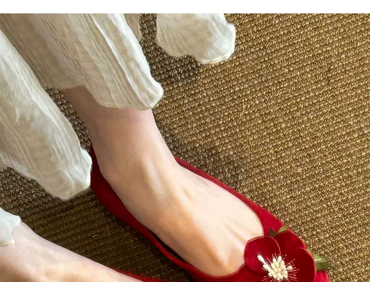 羊皮平底婚鞋 复古红花玛丽珍新娘鞋