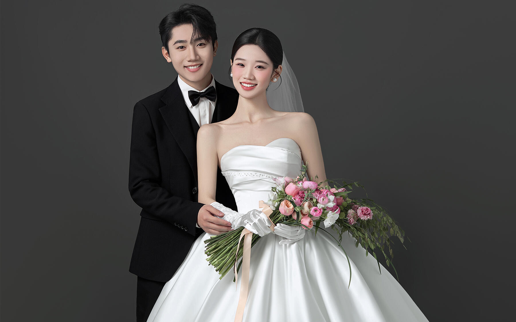 韩韩的极简主纱婚纱照，哪个女孩会不爱