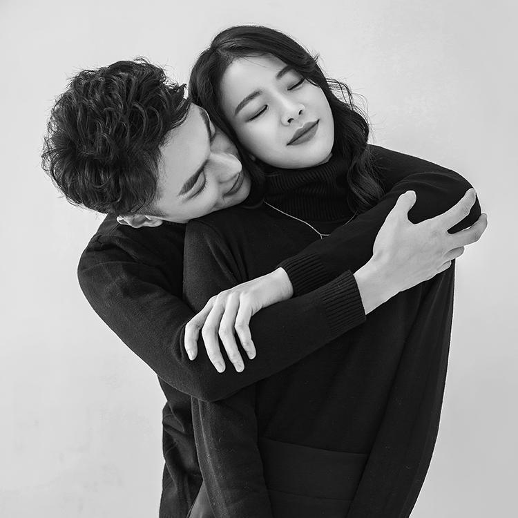 黑白-《爱人》