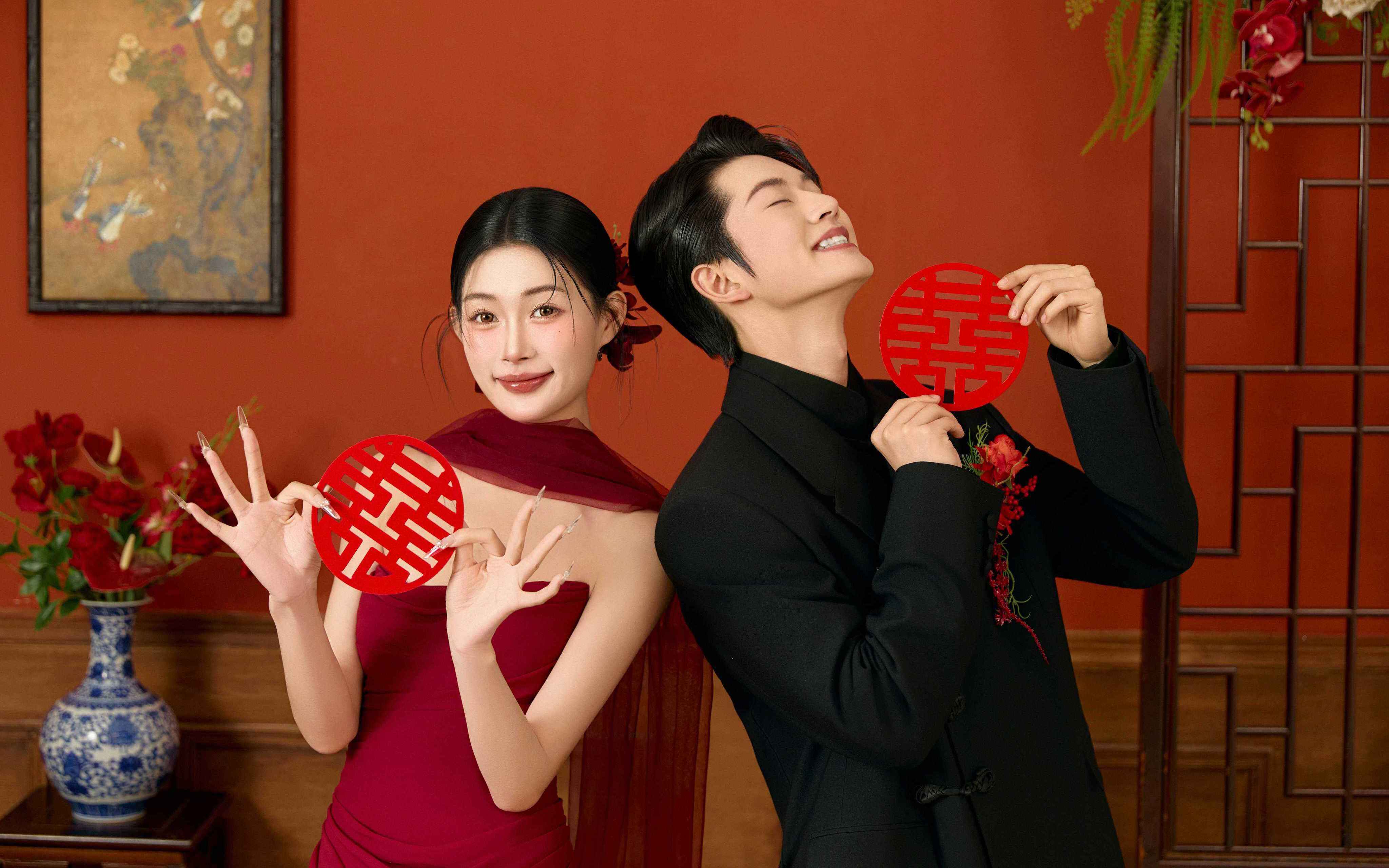 一眼就爱上的新中式婚纱照 高级又好看