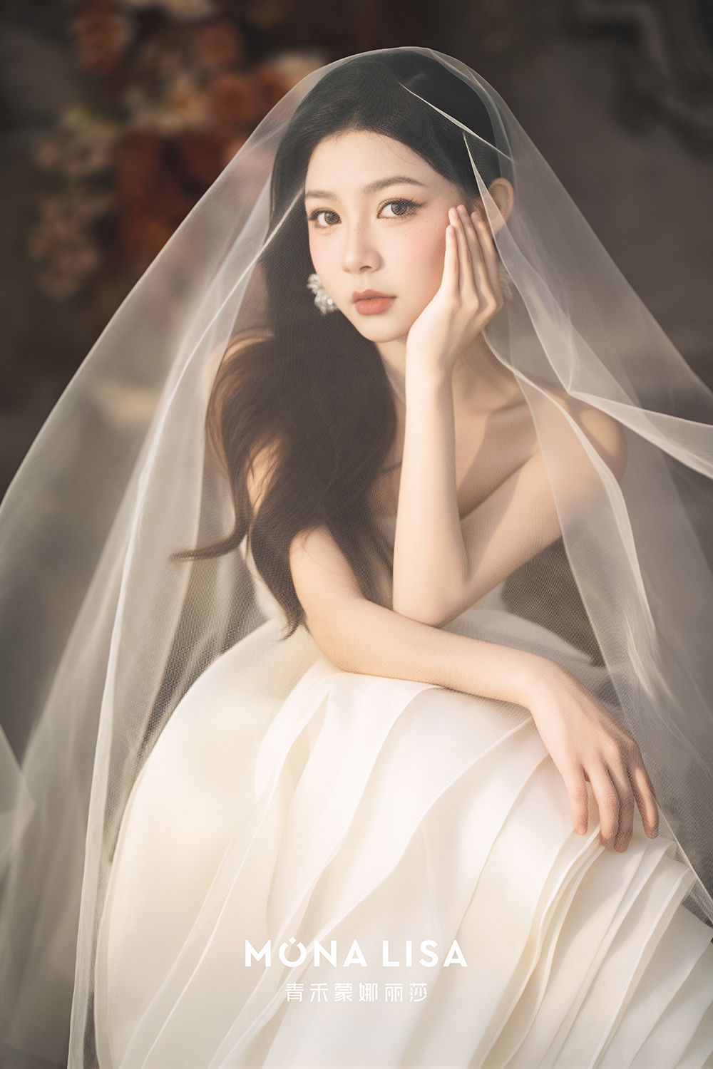 明星室内婚纱照｜浪漫又温柔的光影氛围感