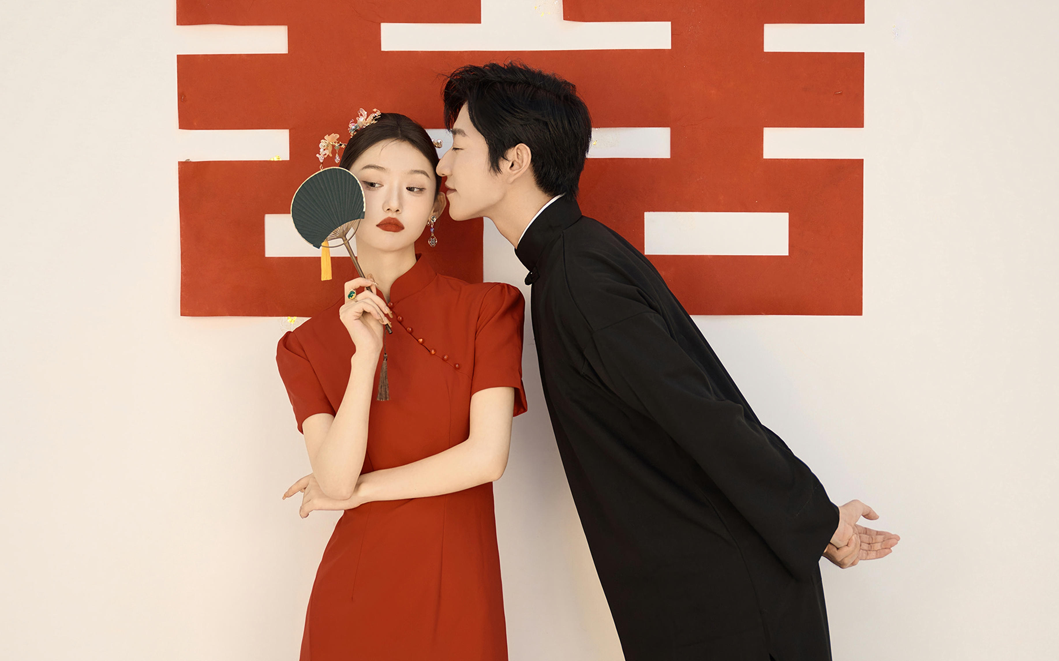 簡約而不簡單的室內(nèi)小清新婚紗照