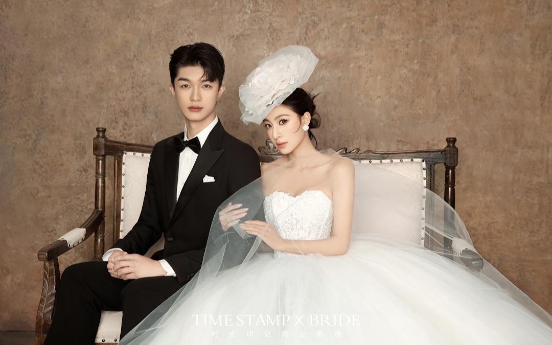 我的白月光大女主?婚紗照一定要要氣場全開！