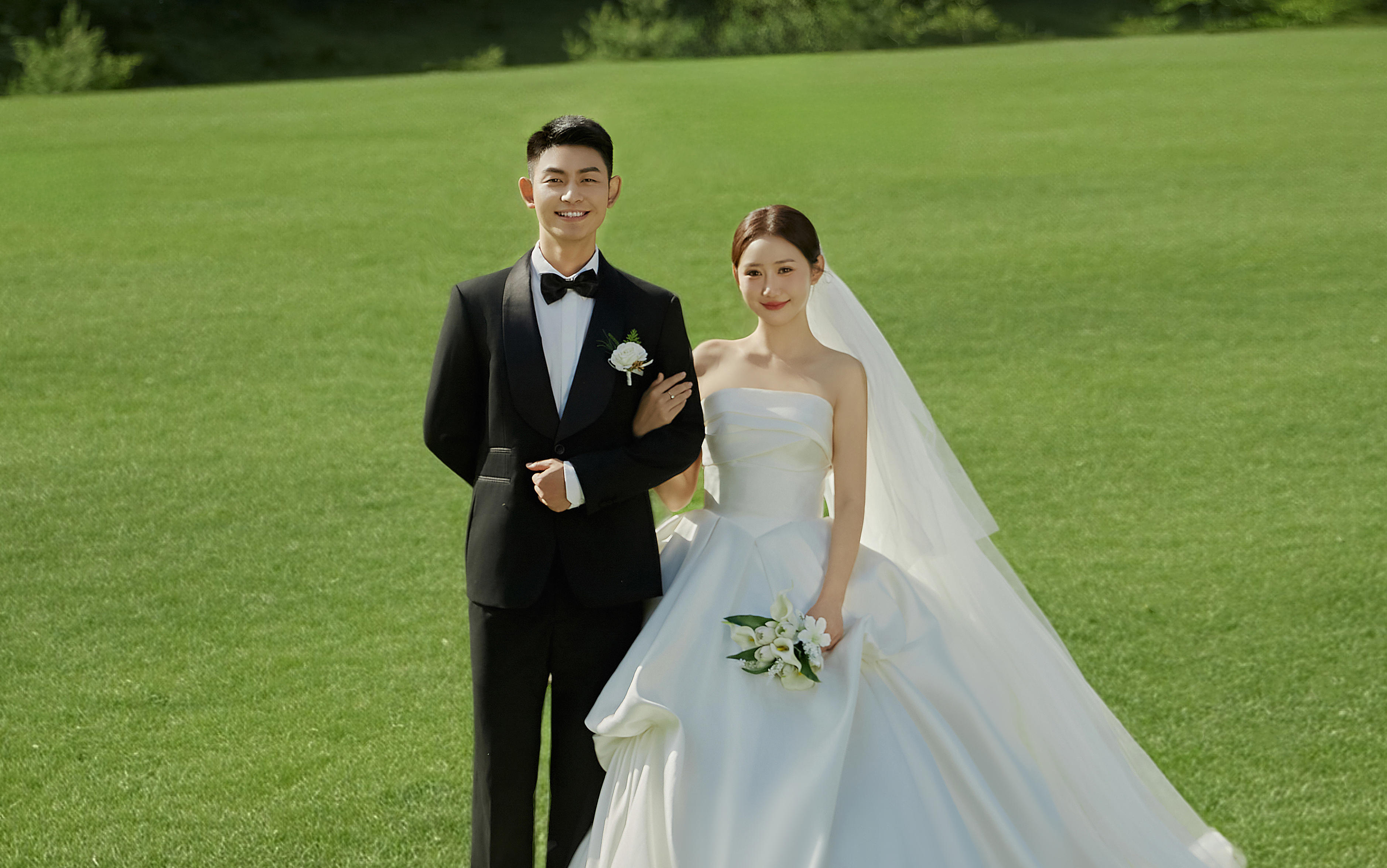 草坪婚紗照