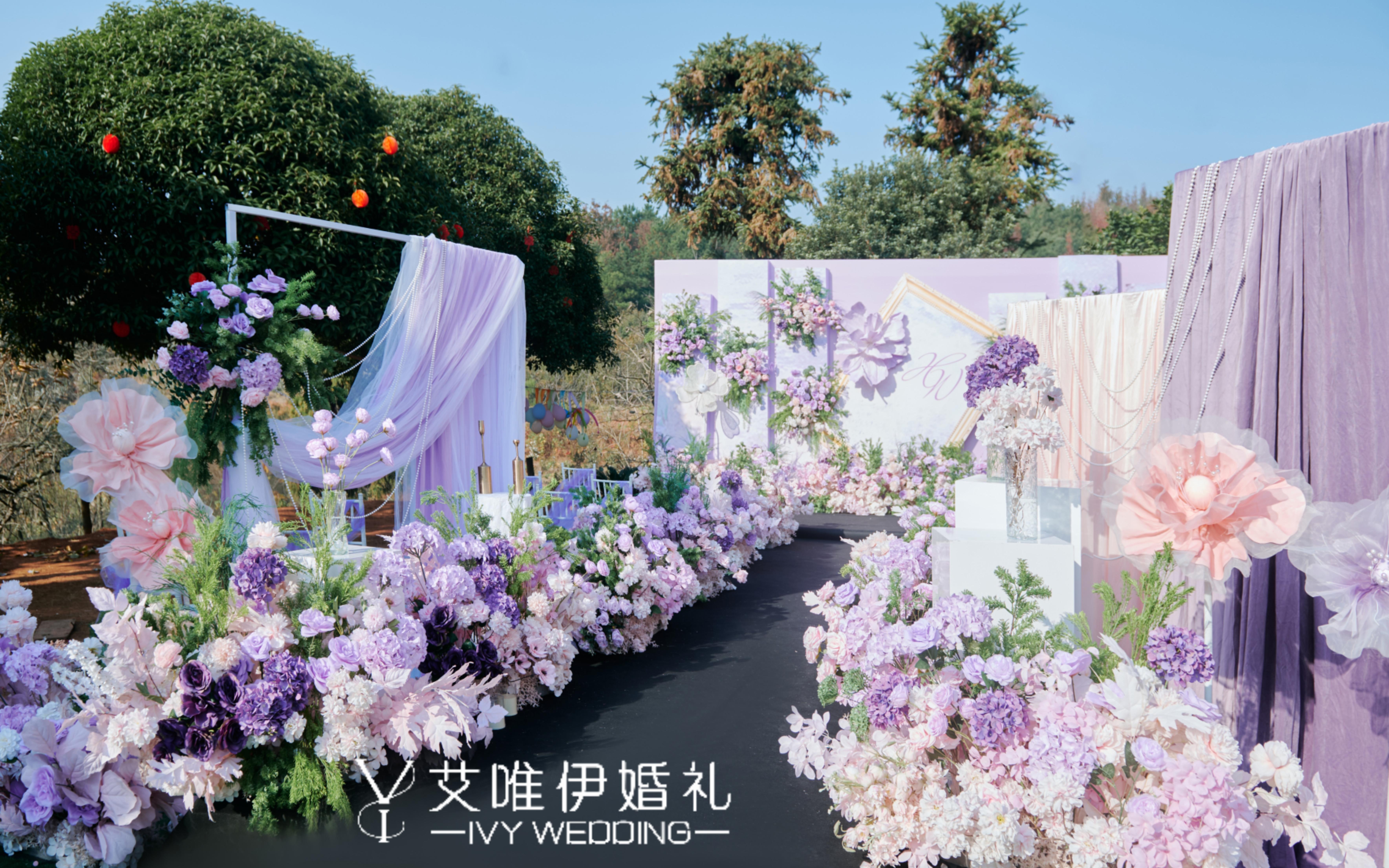 家門口的庭院黛紫色婚禮案例實(shí)拍 