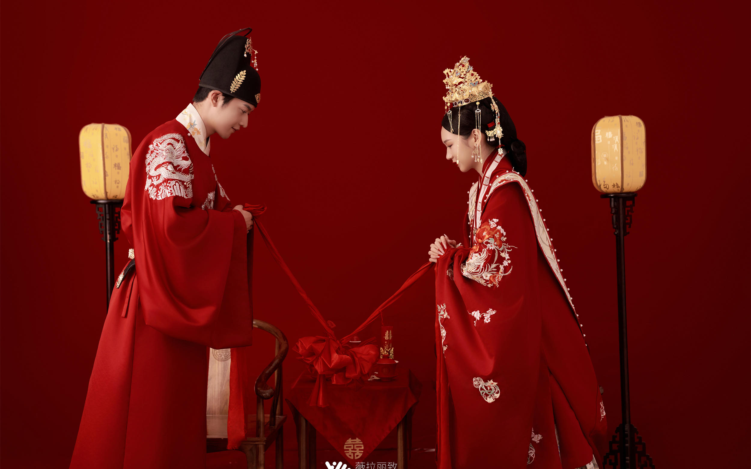 被长辈夸爆的汉服婚纱照｜端庄与甜度满分