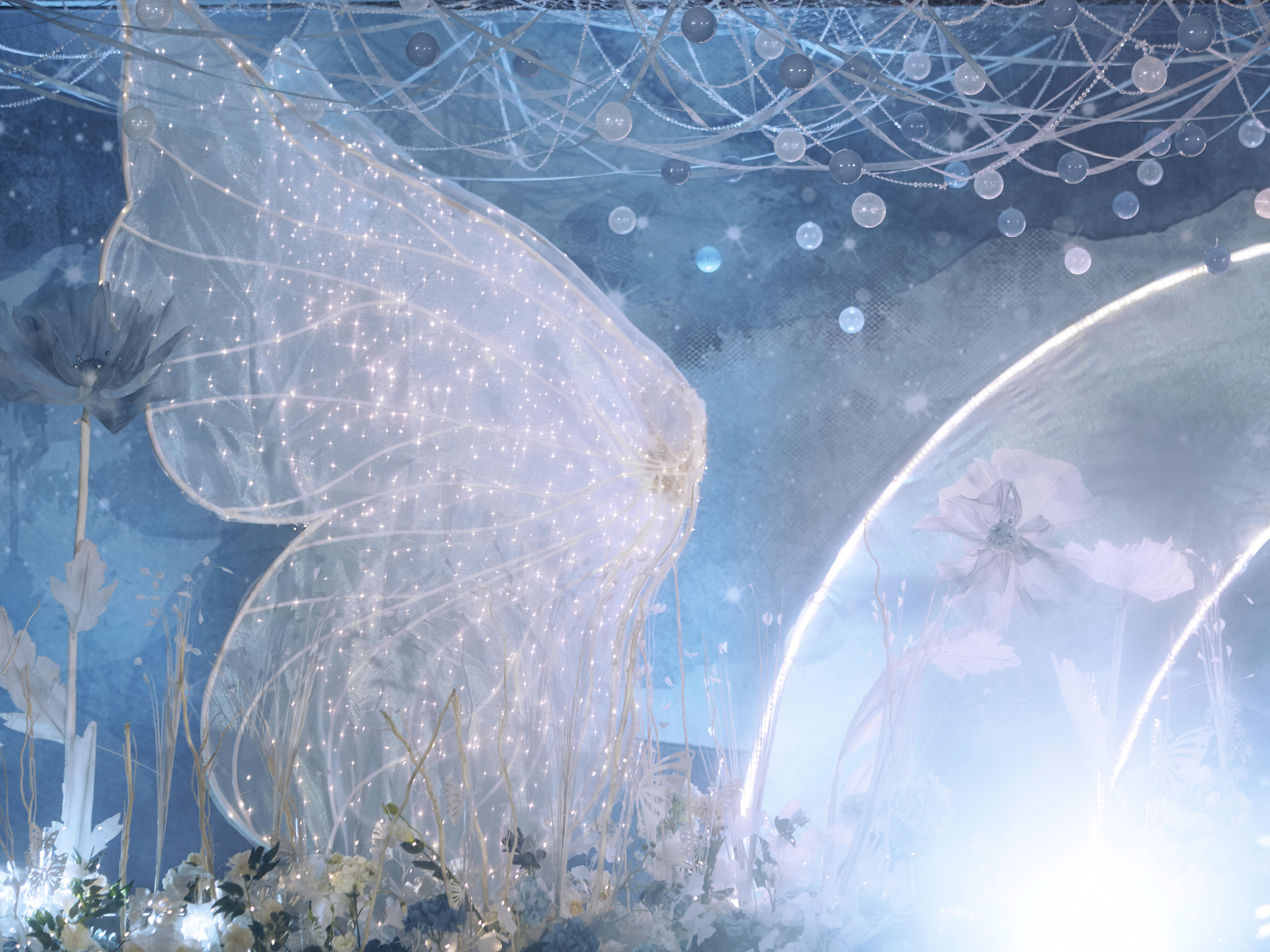 【惊叹婚礼】梦幻白蓝ins蝴蝶翅膀唯美少女心婚礼