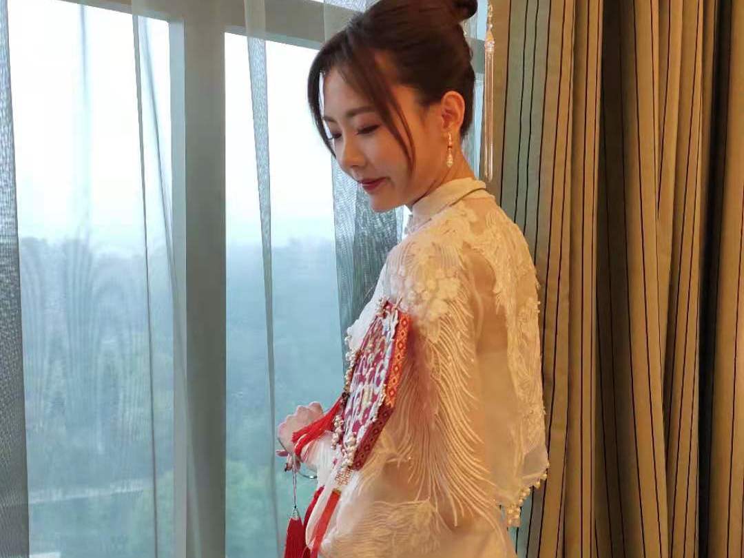郴州唯美森系复古新娘妆（早妆）+市内上门服务