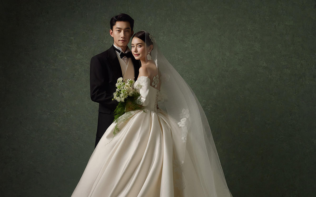 優(yōu)雅的浪漫?陷入油畫風(fēng)婚紗照的魅力