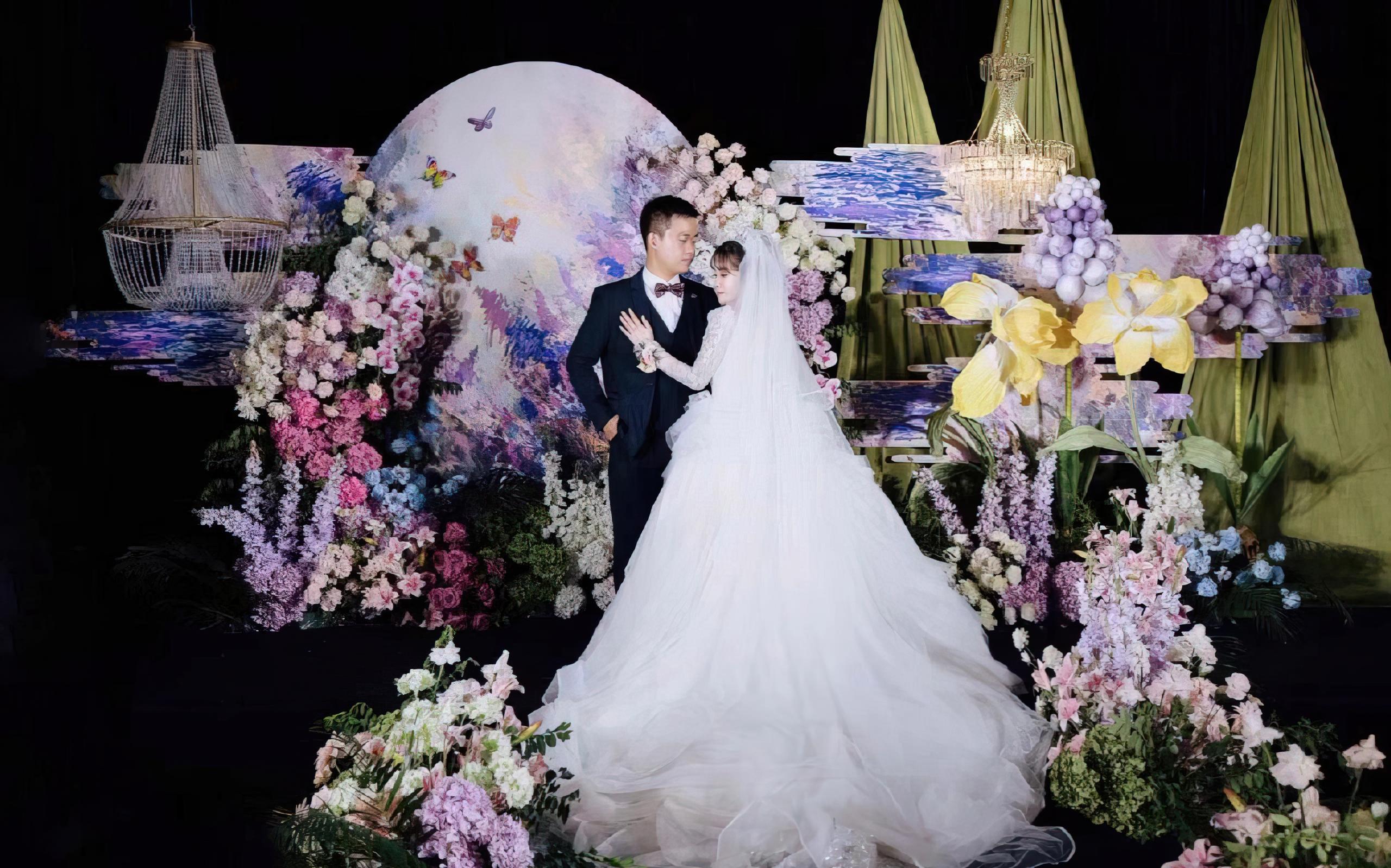 超低预算的紫色油画风婚礼也可以很浪漫唯美~