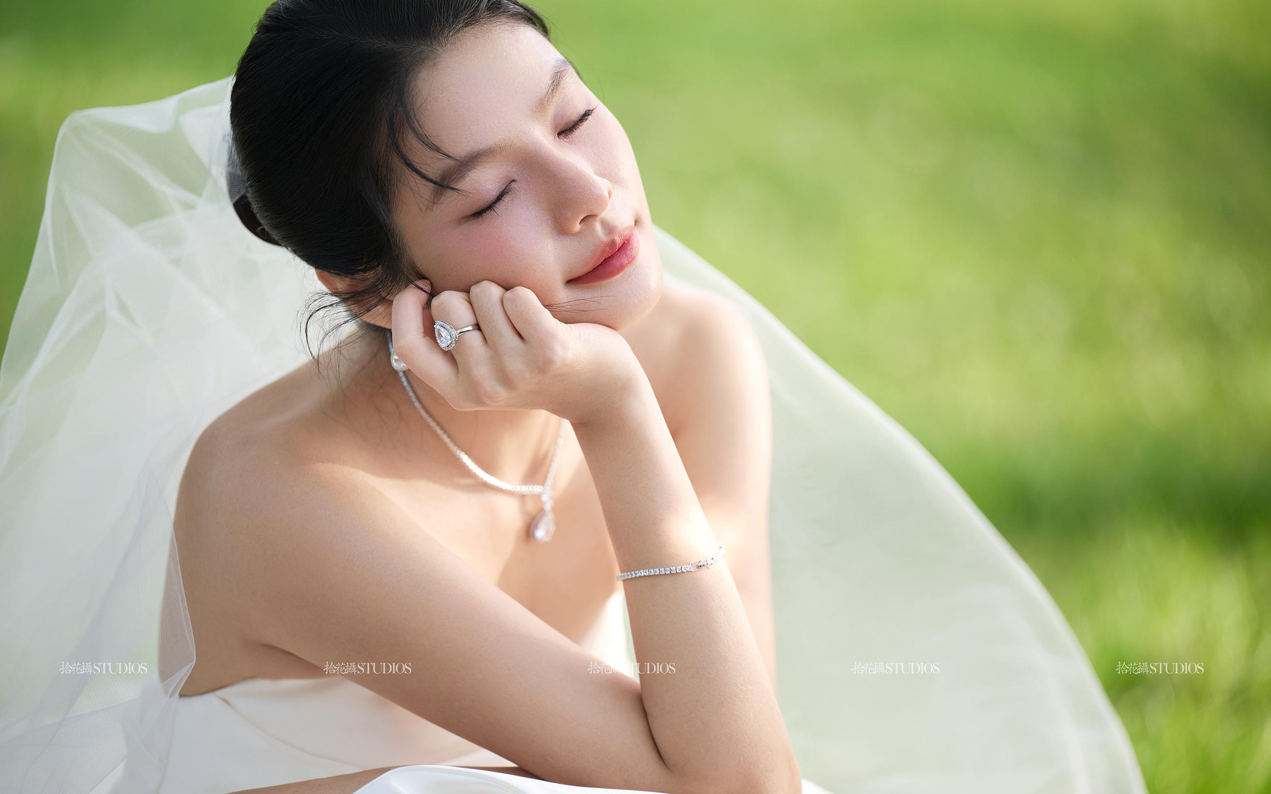 草坪森系婚纱照-拾花摄