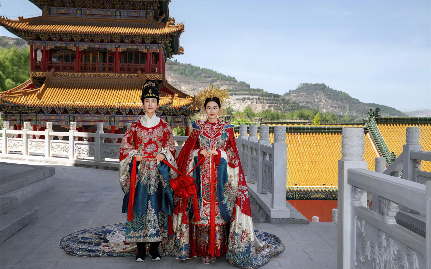 【西北龙摄影】中国女孩必拍黄河楼汉服婚纱照！