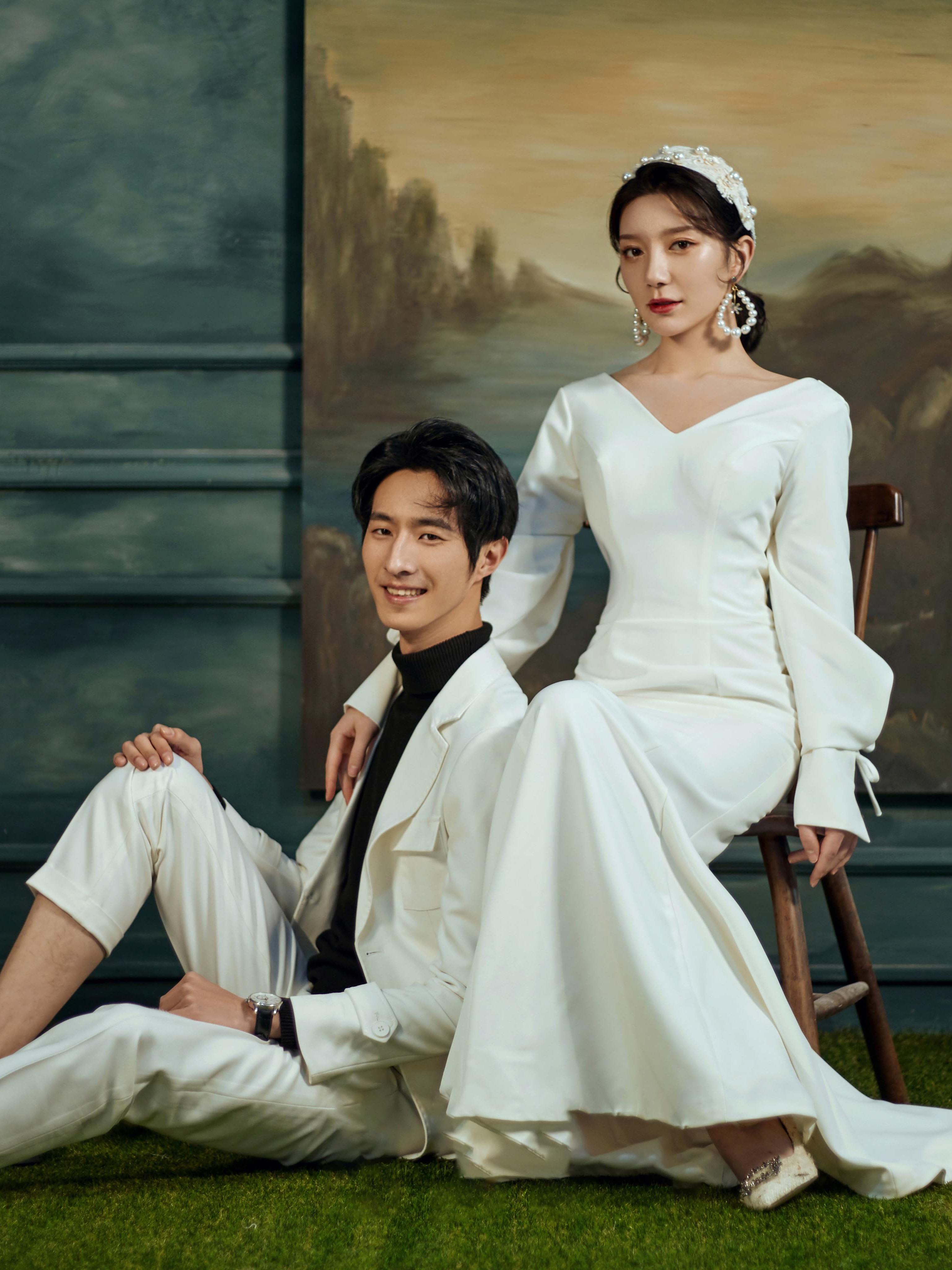 【天使星享套系】新娘跟妆+3套婚纱礼服 