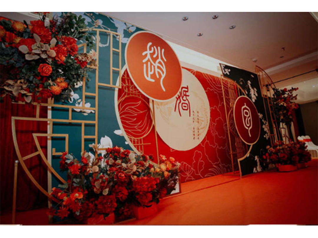 室内（室外）中式婚礼场景布置图