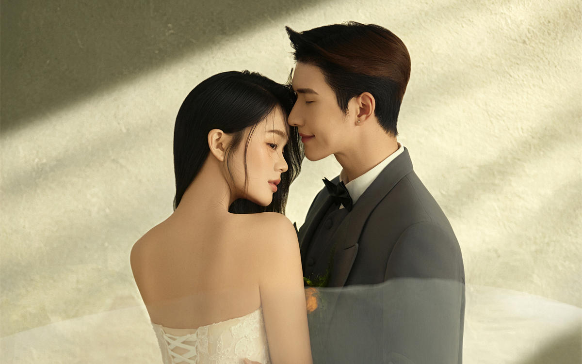 【D視覺攝影】高級(jí)感溢出屏幕，這才是婚紗照該有的