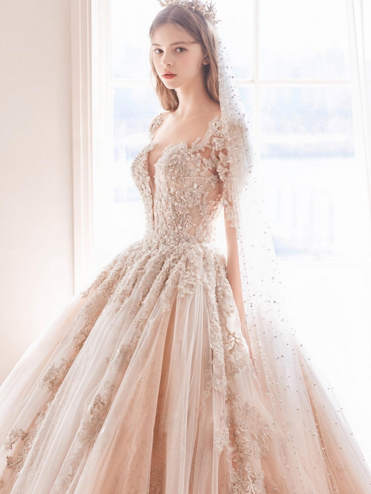 【限时抢】全场免费试纱 婚纱+礼服+中式+跟妆