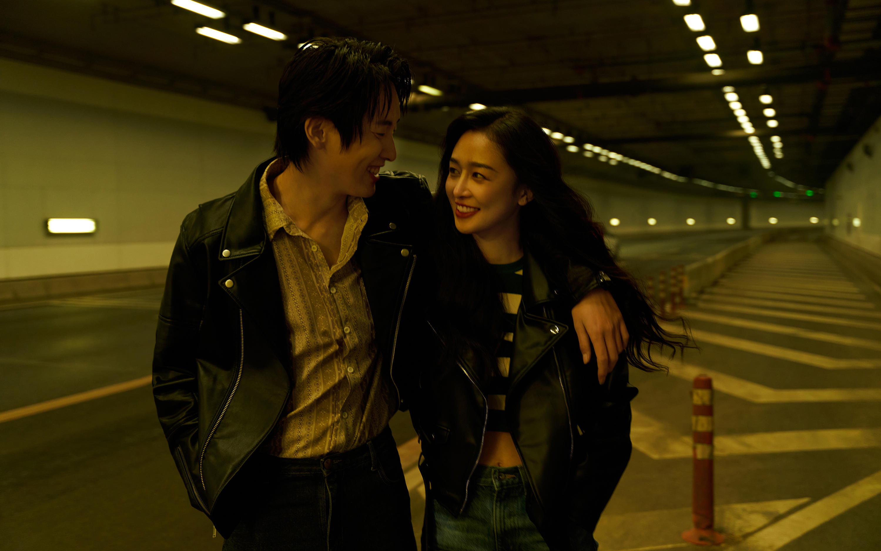 朦胧的夜色|在隧道拍出情绪大片|氛围夜景婚纱照