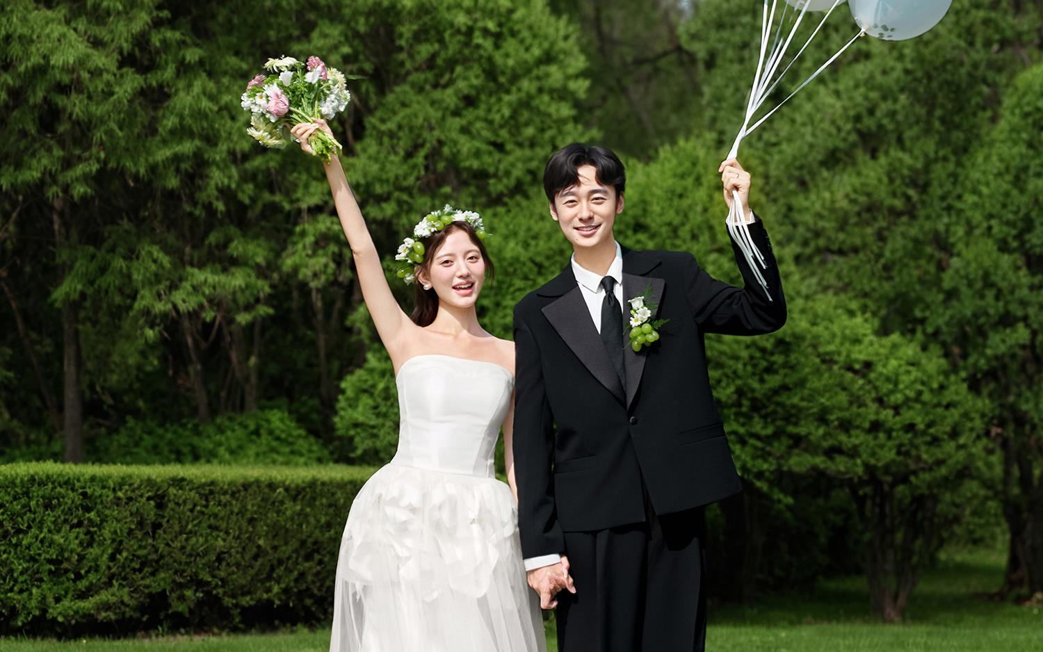 森系草坪婚纱照、超爱的草坪婚纱