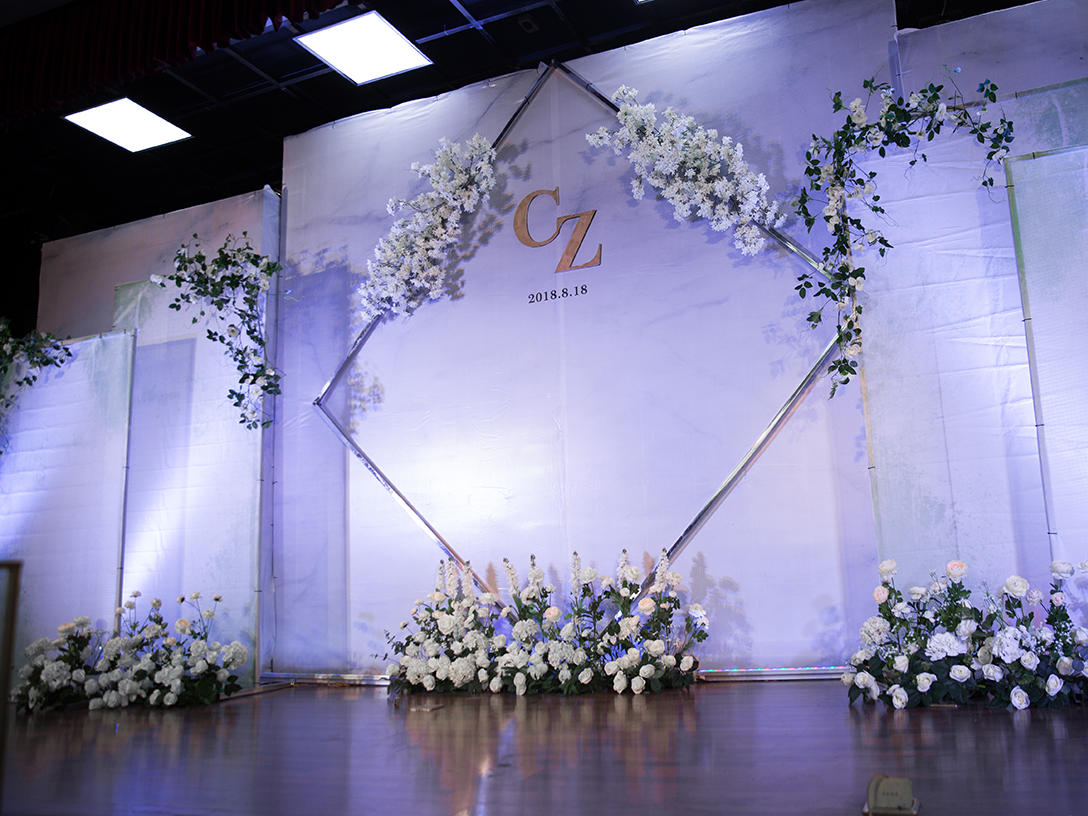 简约几何小清新《不期而遇》