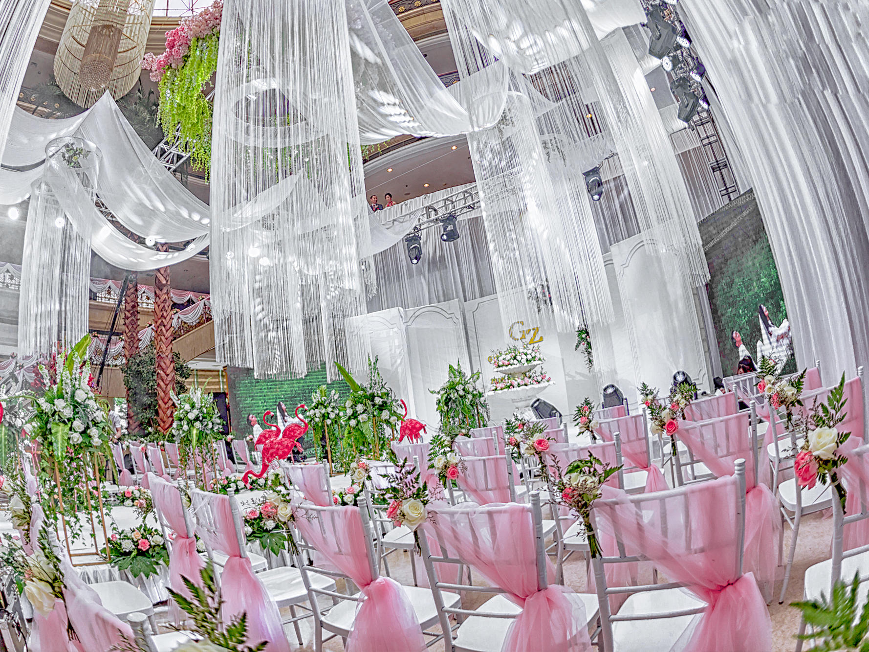 五环酒店清新唯美全鲜花会场