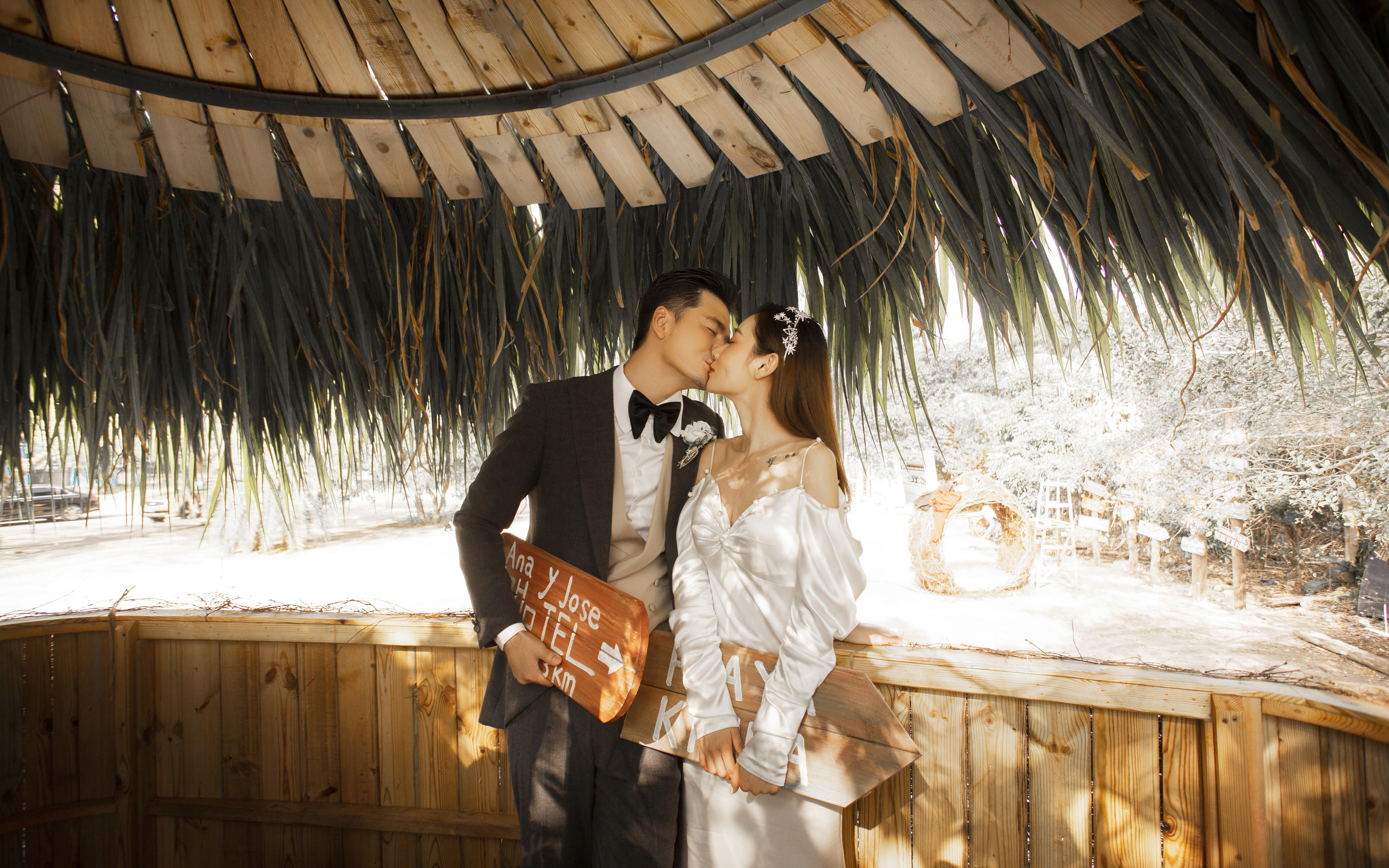 愛情海岸婚紗照+底片全送+入冊(cè)70張