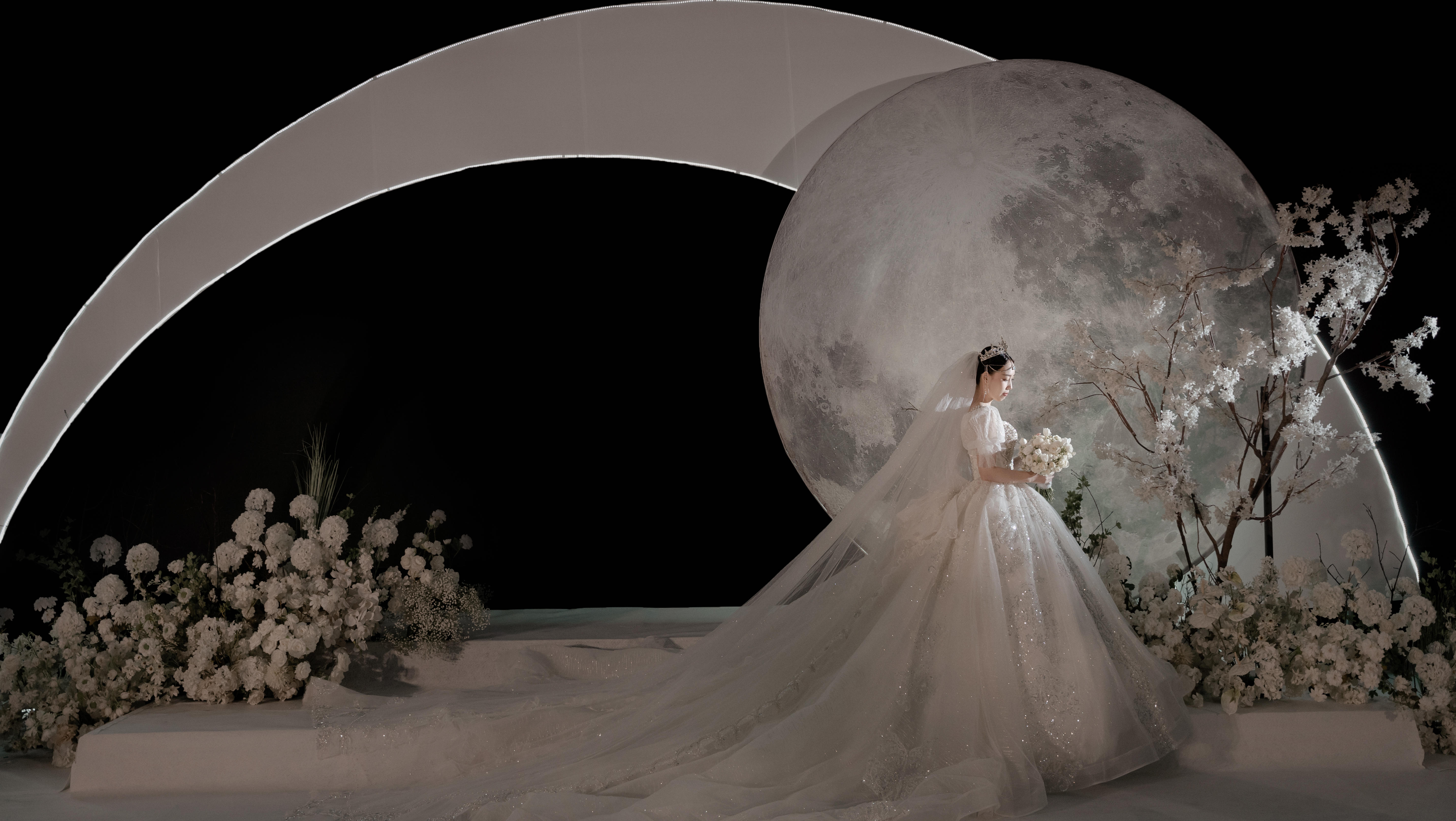 ​『山与河川』