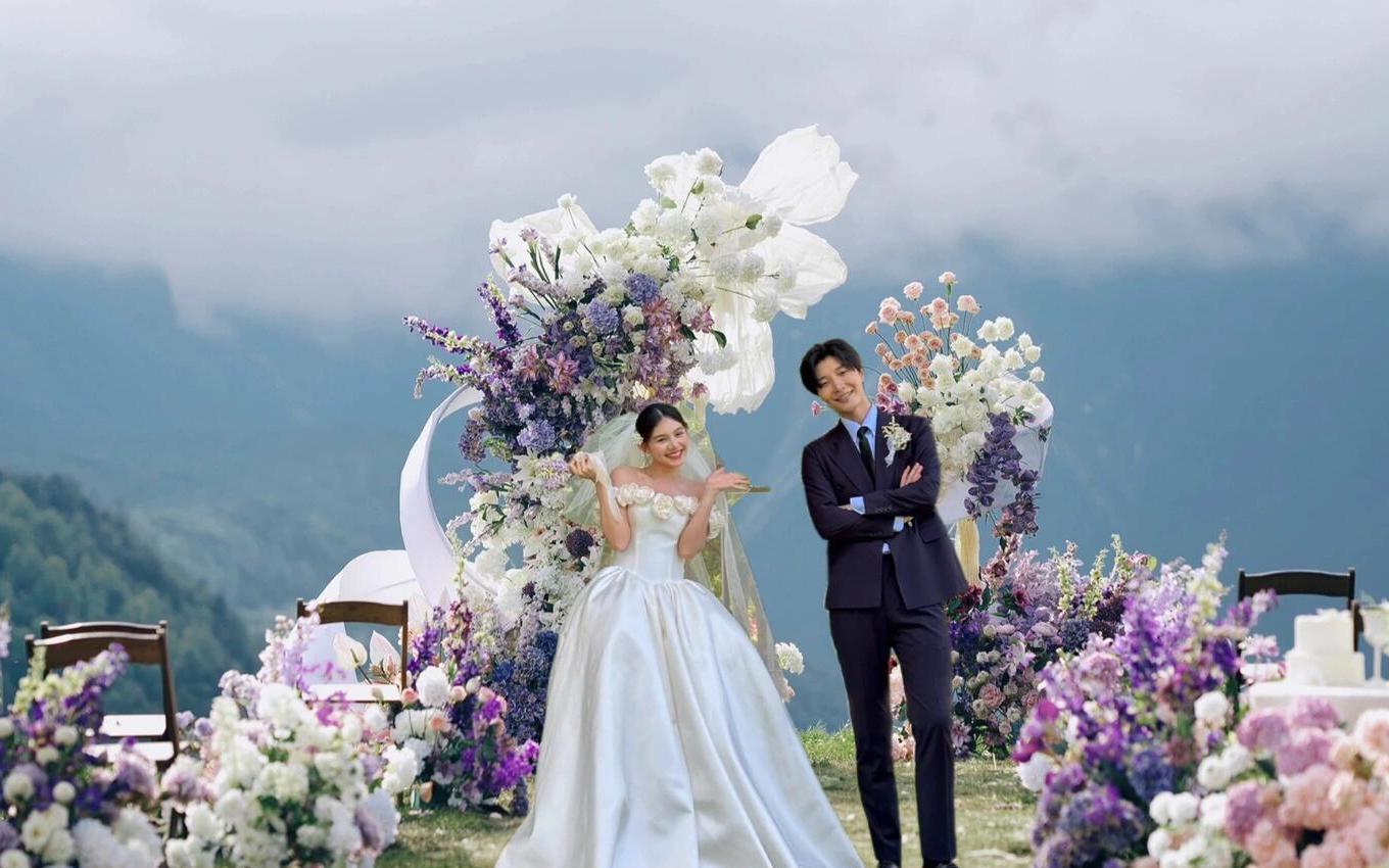 【特惠目的地婚礼】一价全包+场地布置+四大金刚