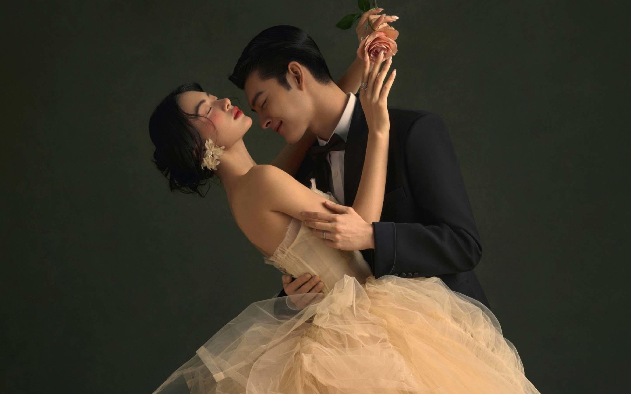 轻柔又浪漫的油画婚纱照 真的是一眼就心动