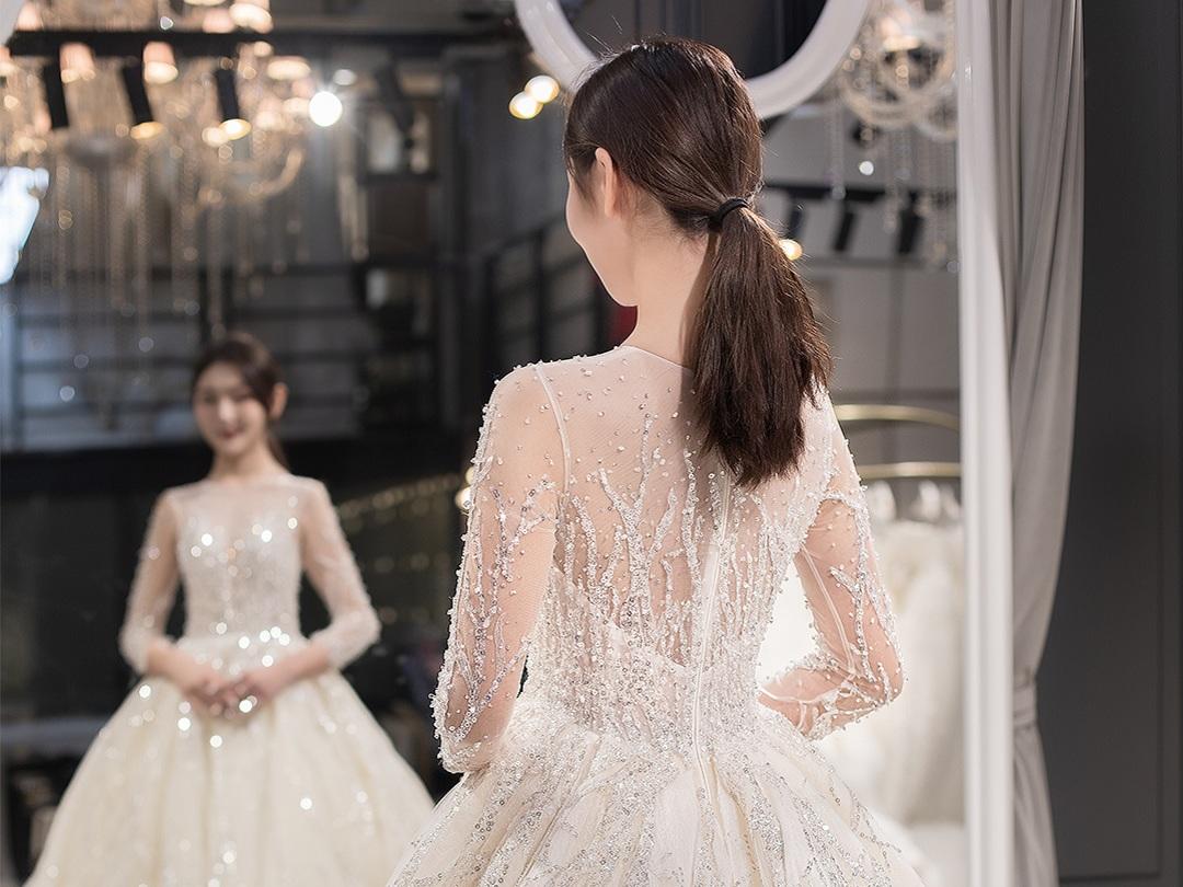 【无婚庆仪式婚礼-妆纱】婚纱礼服6件套